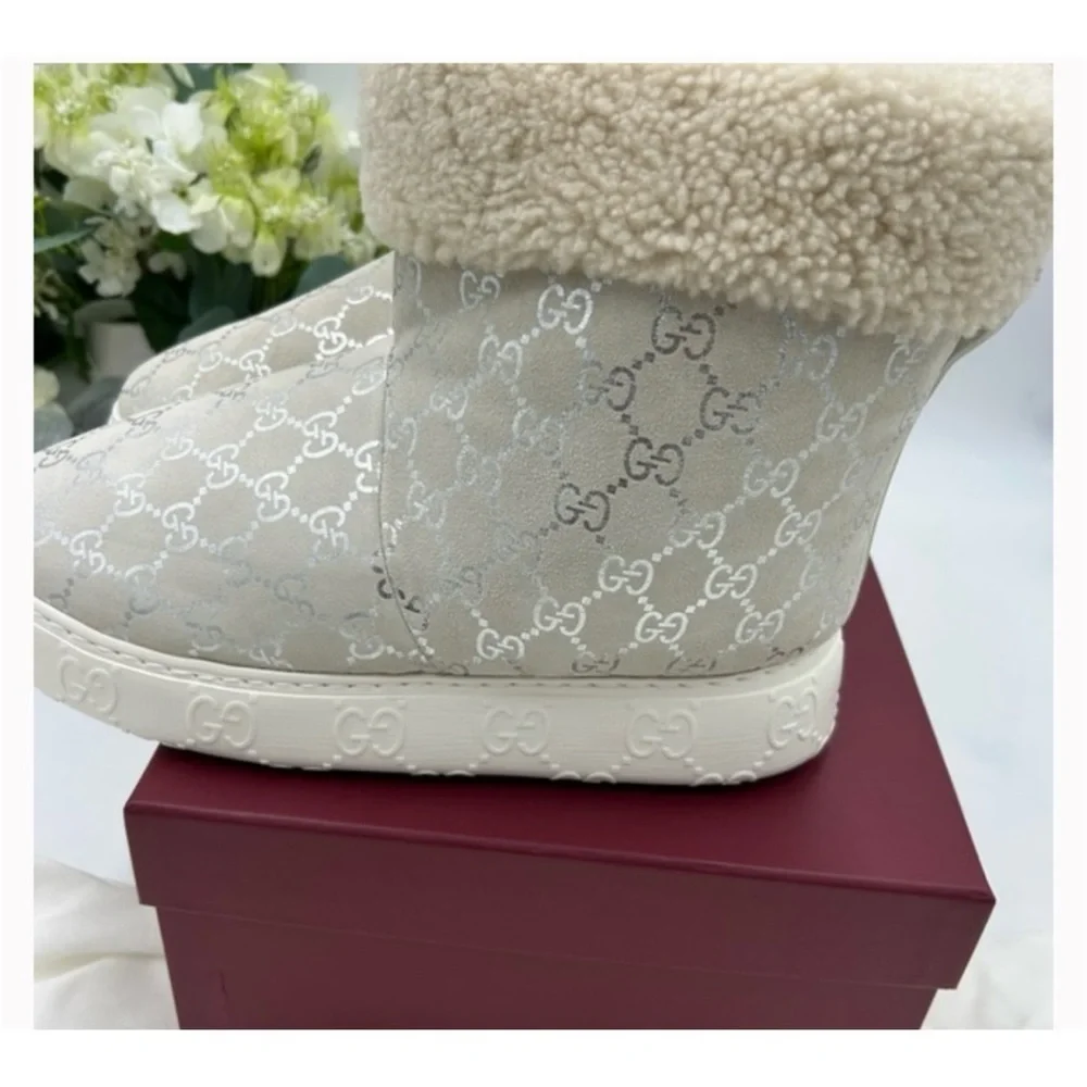 Gucci women's boots with Marino wool lining size 39 made in Italy